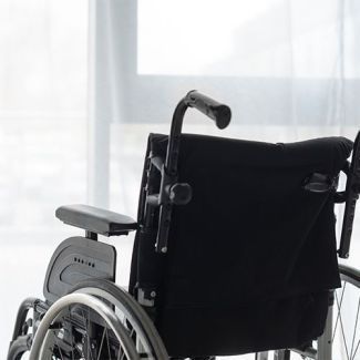 Какие бывают инвалидные кресла?