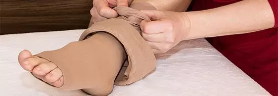Как выбрать компрессионные чулки?