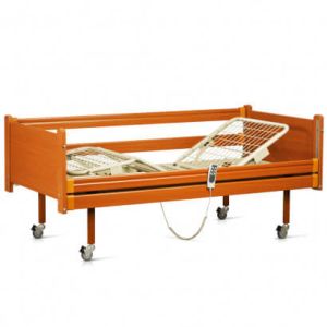 Кровать REHA с электроприводом 4-секционная на колесах, деревянная (с поручнями)