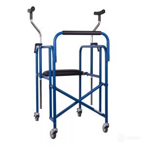 Ходунки с четырьмя колесами и подмышечными опорами